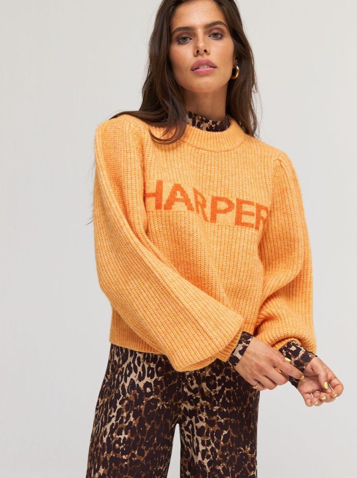Trui Harper & Yve "Lysanne" Peach